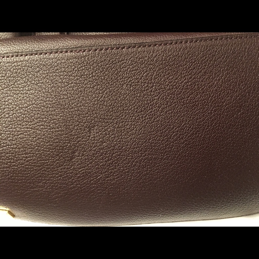 ⭐️NWT !! Michael Kors Collection Lexi Satchel !!⭐️ - Picture 7 of 8
